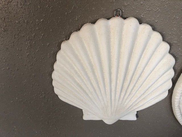 3D ART STYROFOAM # 25 ( SIZE 20 INCHES BY 20 INCHES BY 3 INCHES THICK )
